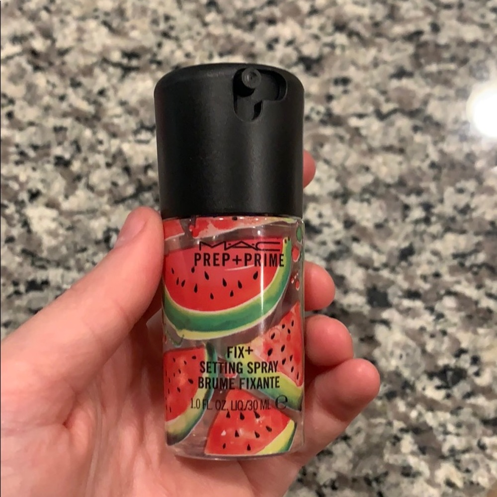 MAC Watermelon Setting Spray